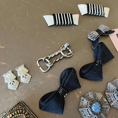 Shoe clips & buckles