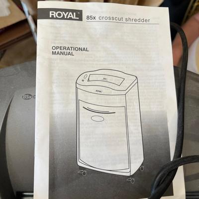 Paper shredder