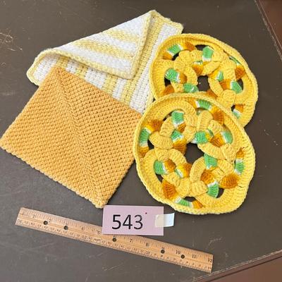 Crochet hot pads