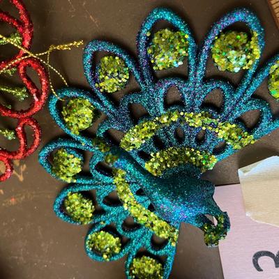 Ornaments lot