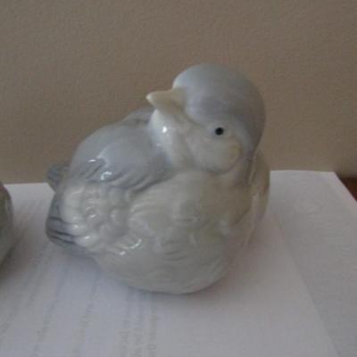 Pair of Otagiri Porcelain Bird Figurines- Approx 3