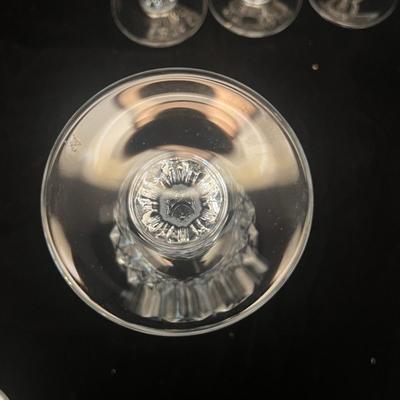 Eight Cristal Dâ€™Arques Stemmed Glasses, NIB (LR-MG)