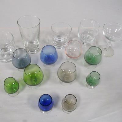 25 Pieces of Barware Glasses