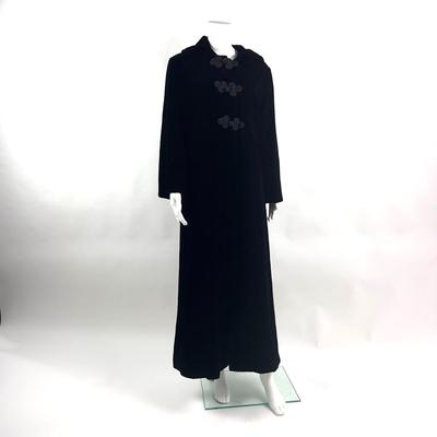 Lot 596 Vintage Black Velvet Opera Coat with Frog Knot Trim