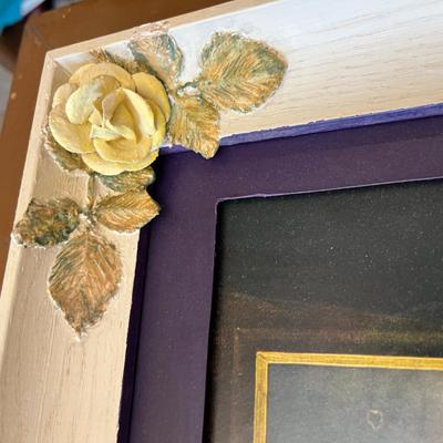 Vintage print of girls, unique frame