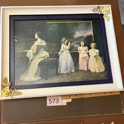 Vintage print of girls, unique frame
