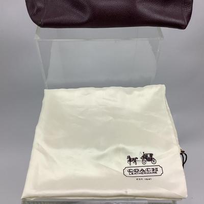 421 Vintage Coach Leather Purse & Dust Bag
