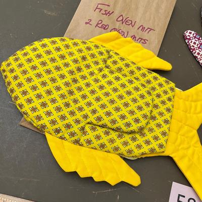 Oven mits