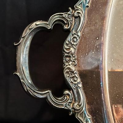 Baroqueâ€ by Wallace 5 Piece Service Set (LR-KL)