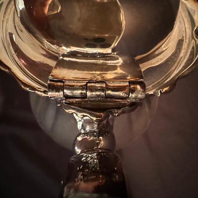 Baroqueâ€ by Wallace 5 Piece Service Set (LR-KL)