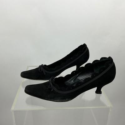 Lot 454 Prevata - Black Suede Heels Size 9