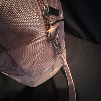 Assortment of Small Travel and Tote Bags(LR-KL)