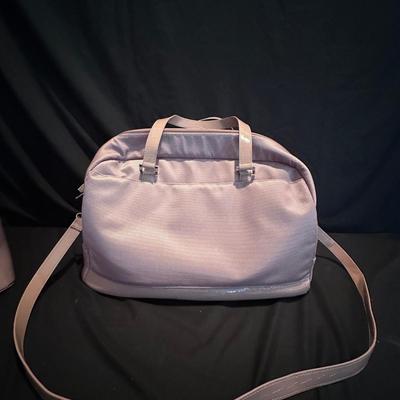 Assortment of Small Travel and Tote Bags(LR-KL)