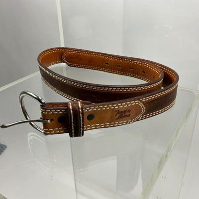 Lot 465 Tony Lama Lot, Tony Lama (Size 7) Leather Western/Cowboy Boots & Tony Lama Leather Belt ( Size 34 )