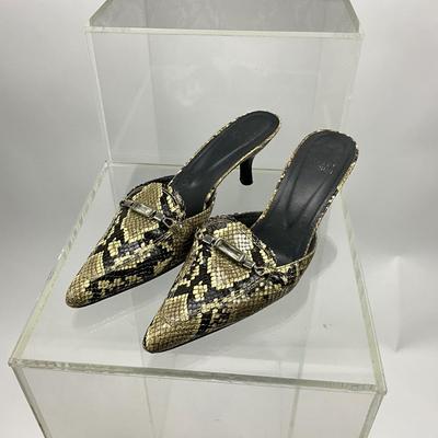 Lot 468 Stuart Weitzman, Snakeskin Mules ( Size 10 ) & Via Spiga Matching Handbag