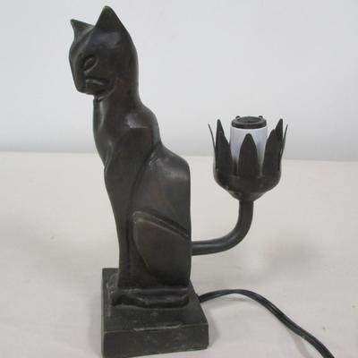 Cat Figure Lamp