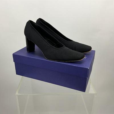 Lot 472. Stuart Weitzman Black Stretch Heels ( chunky heel )