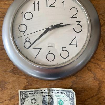 Silvertone Clock 11"
