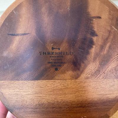 Threshold wood bowl 8"