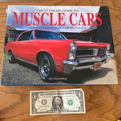 The Ultimate Guide to Muscle Cars by Jim Glastonbury published 2010
