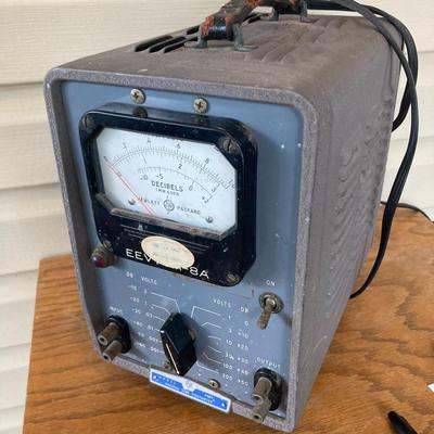HP vaccuum tube voltmeter Model 400D collectors item 