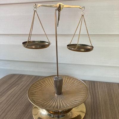 Apothecary vintage brass weight scale 