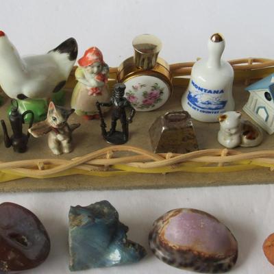 Lot 492:  Miniature Lot