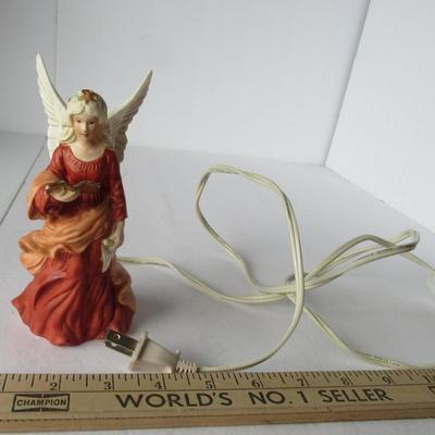 Lot 495: Vintage Bisque Angel Night Light, Works