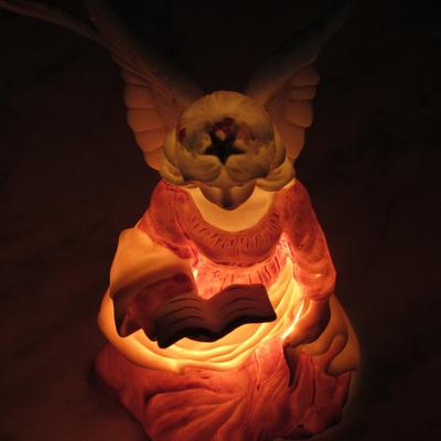 Lot 495: Vintage Bisque Angel Night Light, Works