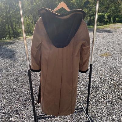 Womenâ€™s Dress Coats, Size S/M (O-HS)