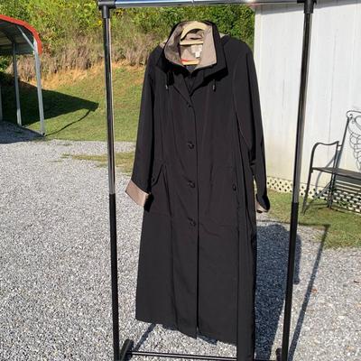 Womenâ€™s Dress Coats, Size S/M (O-HS)