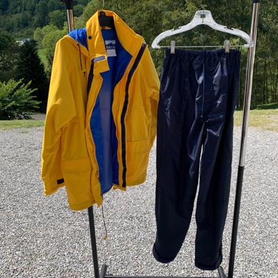 Womenâ€™s Warm Winter Coats & Rain Gear, Size S/M (O-HS)