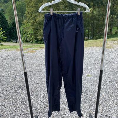 Womenâ€™s Warm Winter Coats & Rain Gear, Size S/M (O-HS)