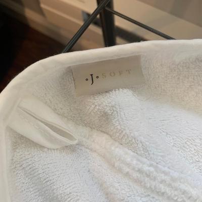 Cozy Robes & Ladies Intimates (M-HS)