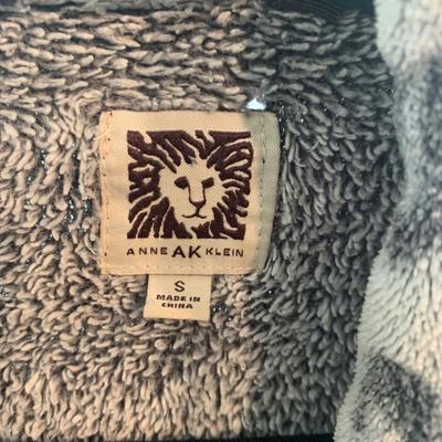 Cozy Robes & Ladies Intimates (M-HS)