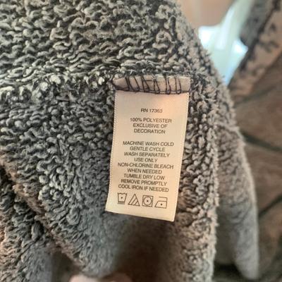 Cozy Robes & Ladies Intimates (M-HS)