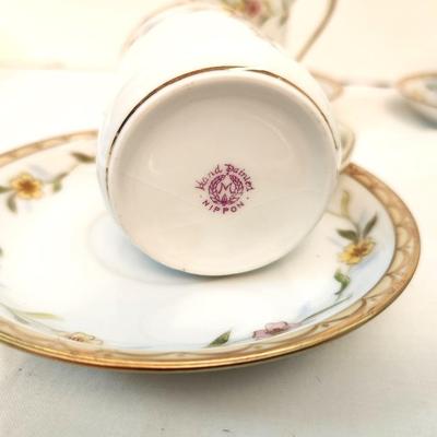 Lot #85 Set of 6 Nippon Demitasse cups/saucers