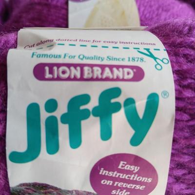 Seven Skeins of Lion Brand Jiffy Yarn 190 Mulberry Color