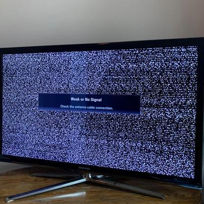 45" Samsung Flat Screen TV