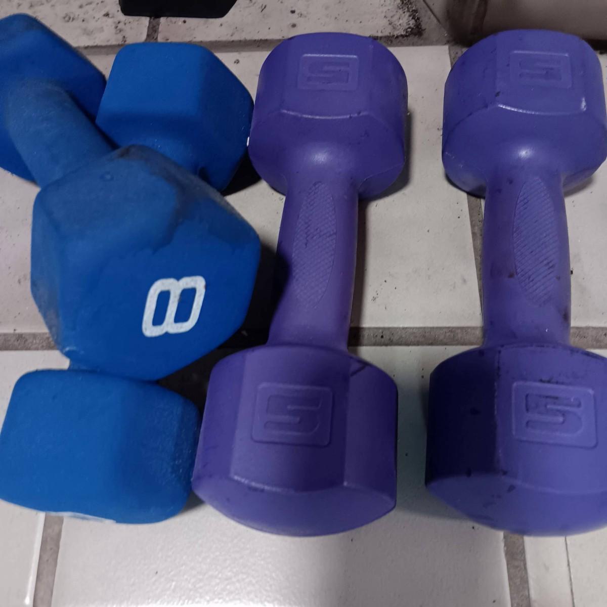 8lbs-5lb-dumbbells-estatesales