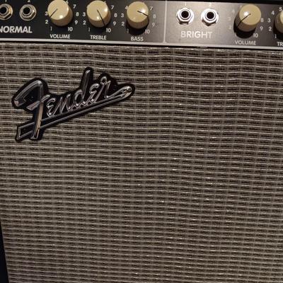 Fender Vibrolux Reverb Amp Professional Tube Amplifier