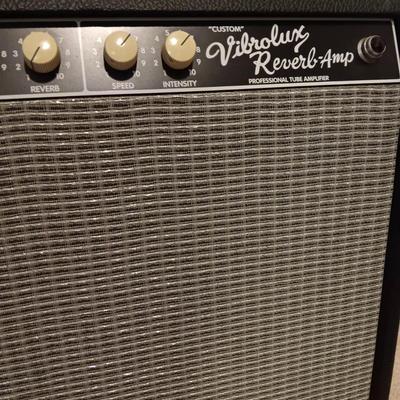 Fender Vibrolux Reverb Amp Professional Tube Amplifier