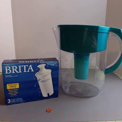 Turquoise Brita Water Pitcher with Filters