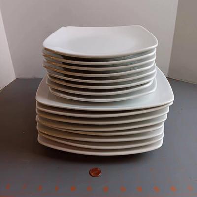 16 Threshhold Target Square White Plates