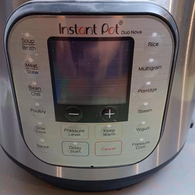 Instant Pot Pressure Cooker