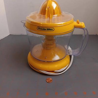 Lemon Juicer