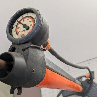 Tire Pump