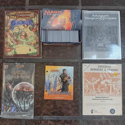 Magic The Gathering Set and Dungeons & Dragons Books