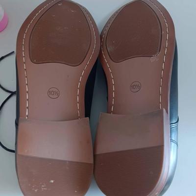 Goodfellow Dress Shoe - Size 10.5 with Shine Kit
