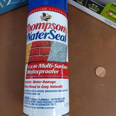 Thompson WaterSeal Bundle & Halo LED Light